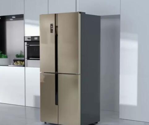 修冰箱不制冷一般多少钱加制冷剂？