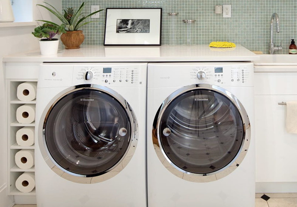 海尔滚筒洗衣机如何清理排水管