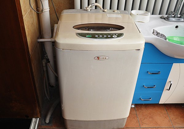 小小神童洗衣机—海尔小小神童洗衣机的清洁和消毒
