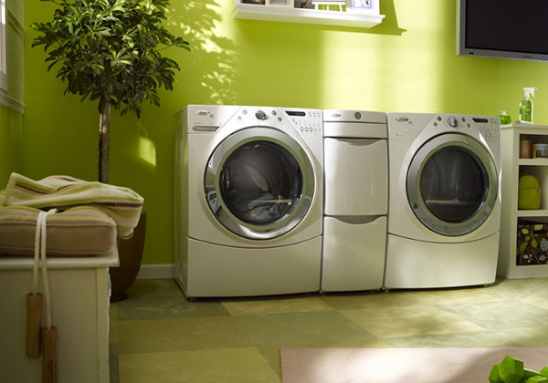 滚筒洗衣机怎么清洗里面的污渍呢
