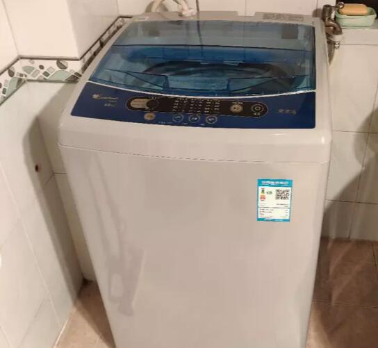 洗衣机清理排水过滤器