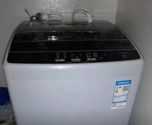 洗衣机脱水有拖拉机的声音正常吗？