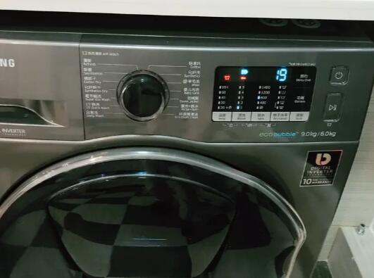 如何清理洗衣机内的脏东西