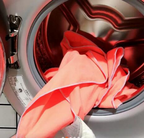 海尔滚筒洗衣机厚度尺寸