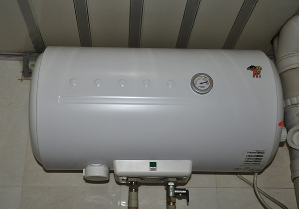美的空气能热水器安装—美的空气能热水器安装